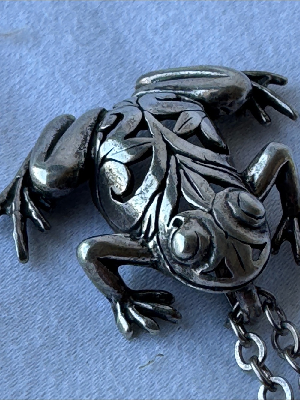 Vintage Jezlaine Sterling Silver 925 Frog Pendant Signed Good luck frog